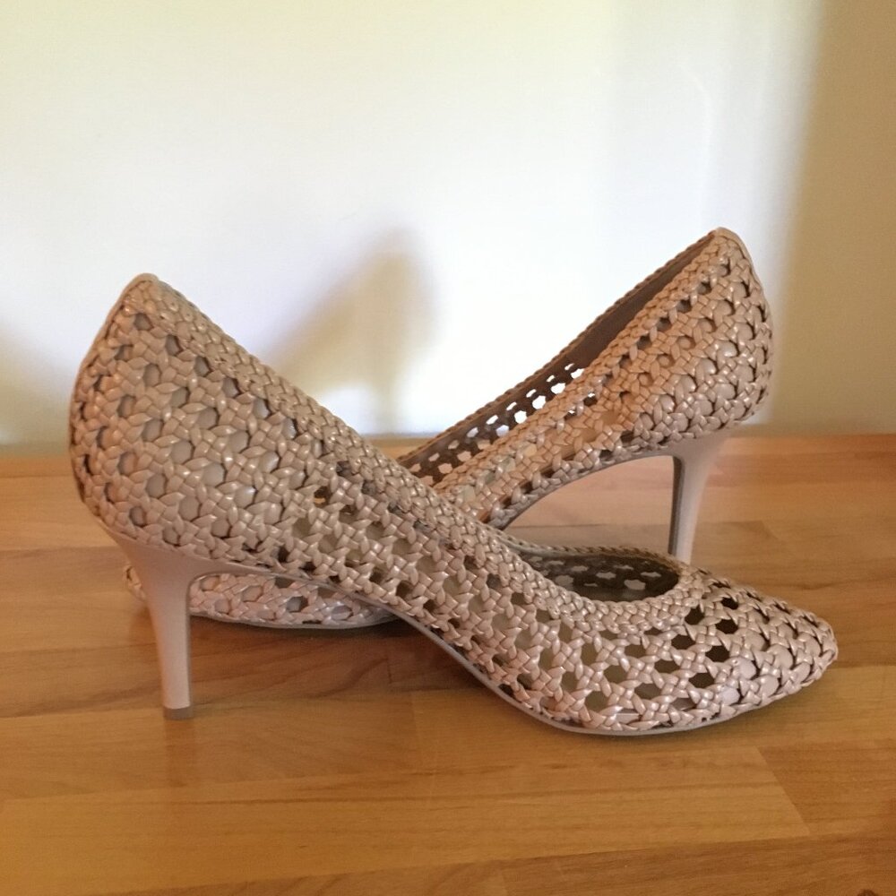 INC Zitah Mid Heel Pump with Net Pattern NEW Size 12M